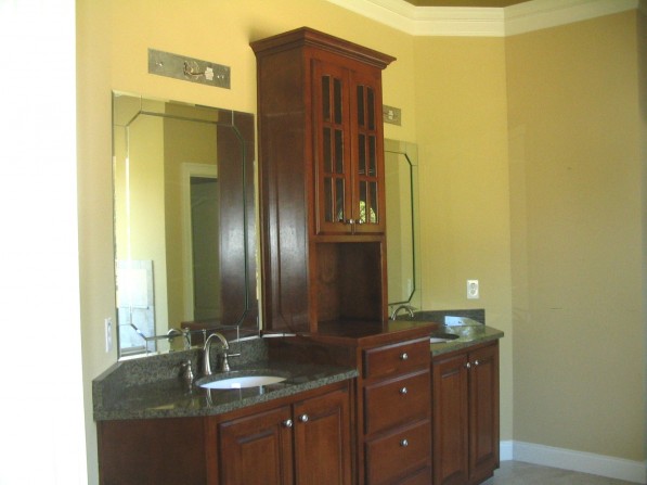 Click to view the next photo.