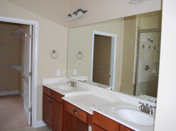 Click to view the next photo.